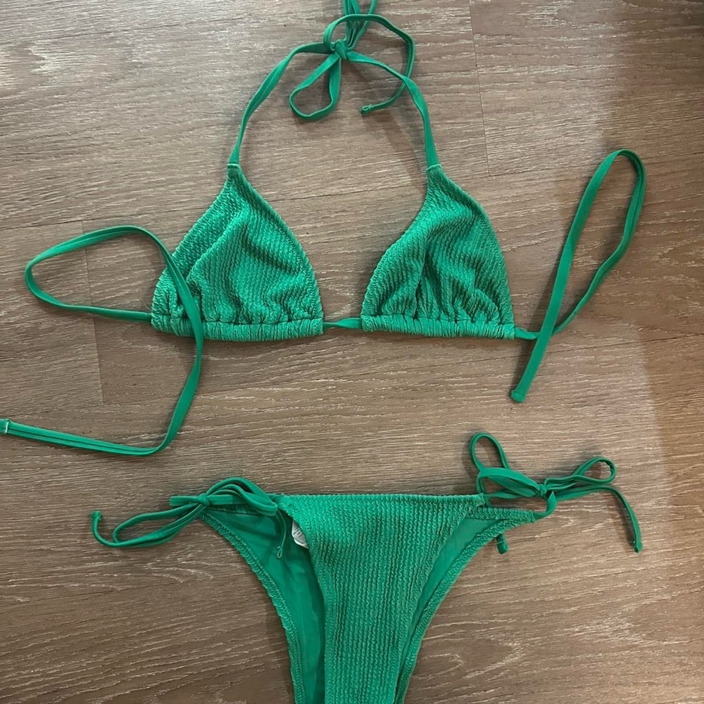 Vibrant Green Bikini Set